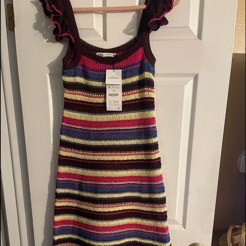 ZARA DRESS - Picture 1 of 9
